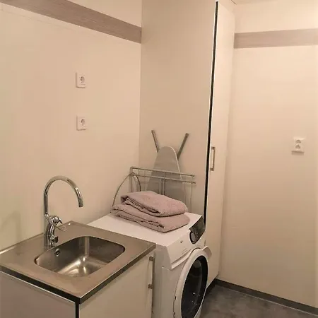 Ailo Apartment *